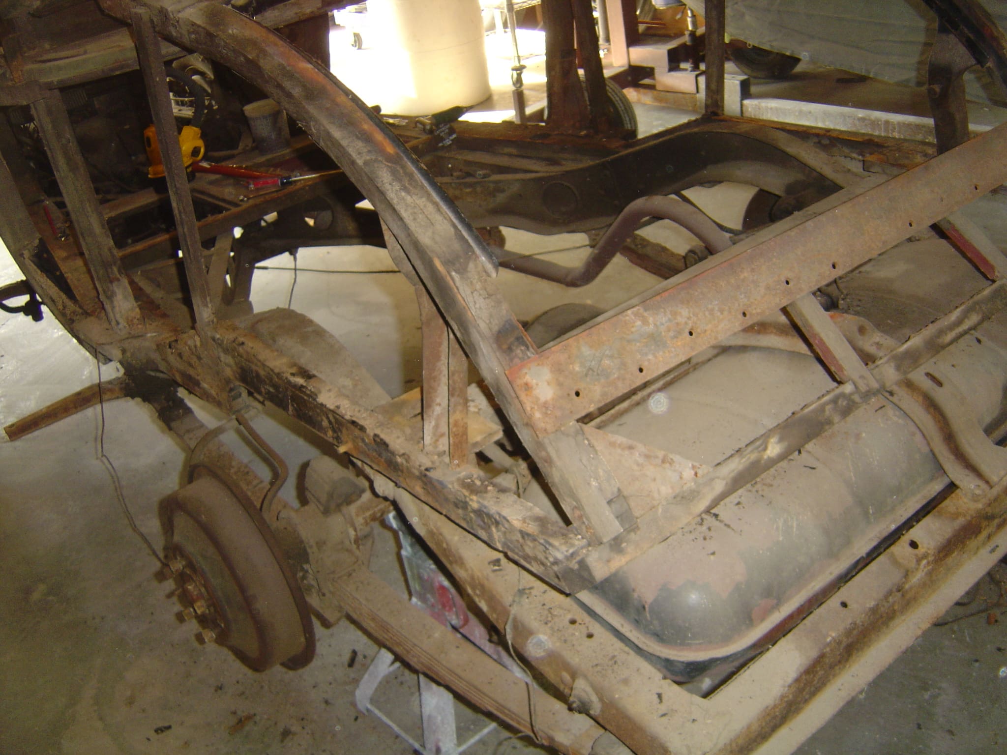 Precision-1934-Oldsmobile-004