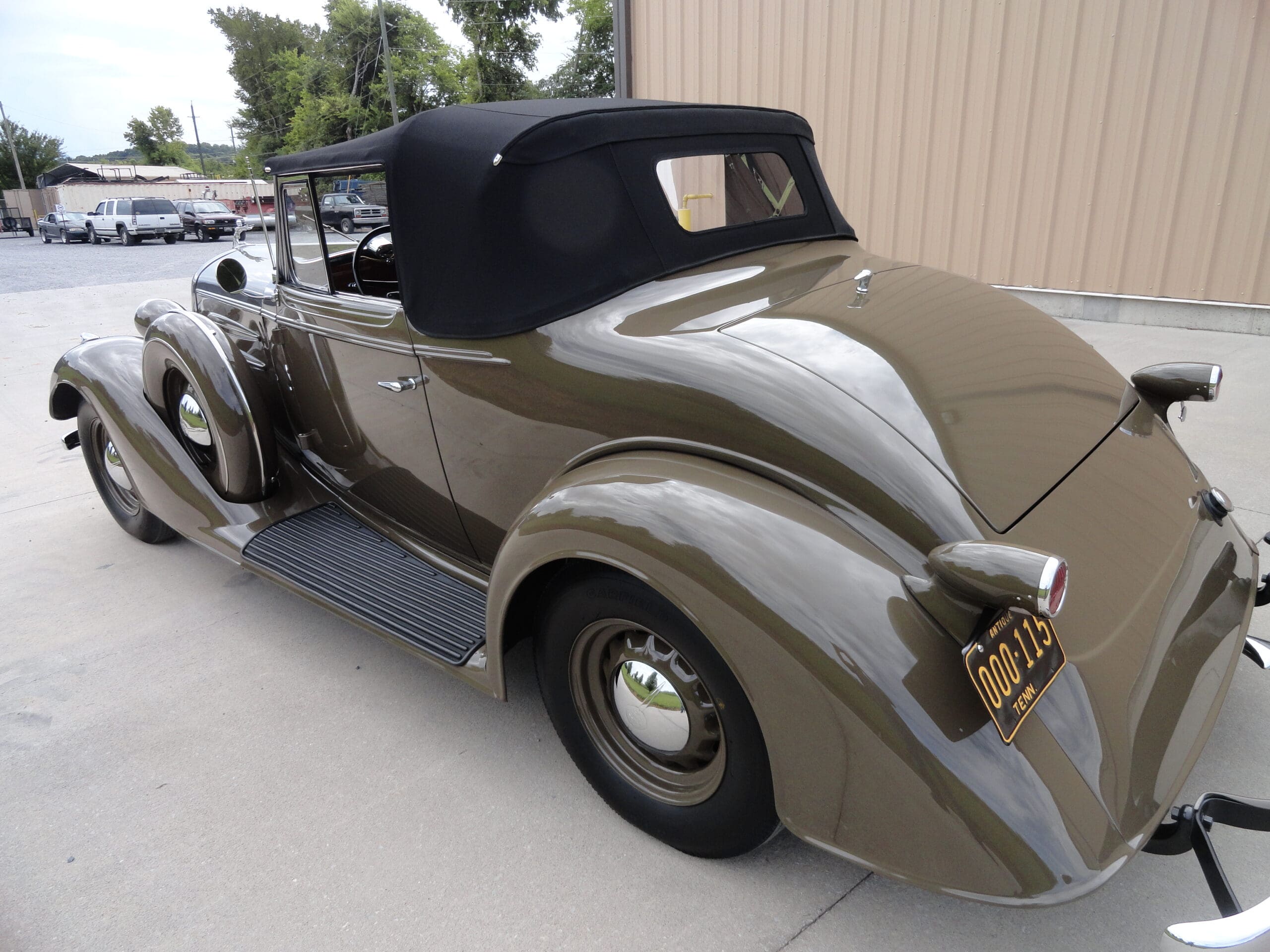 Precision-1934-Oldsmobile-006