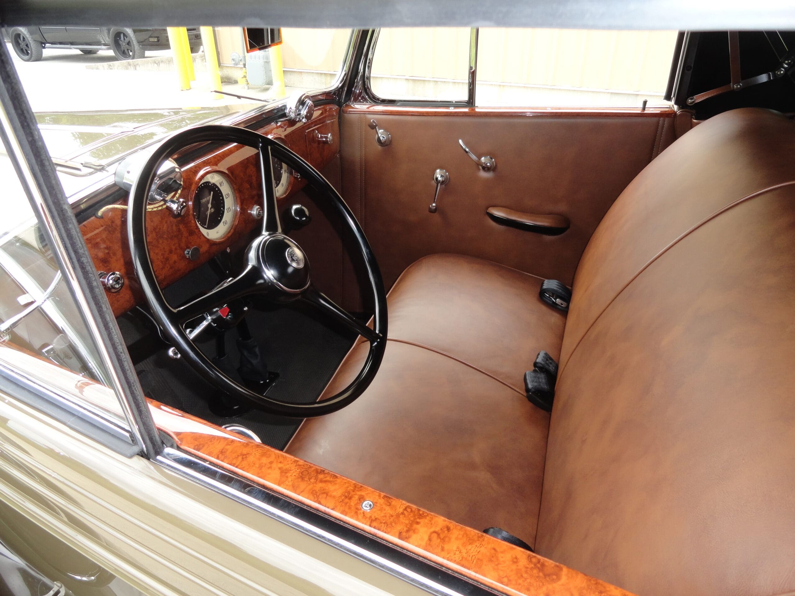 Precision-1934-Oldsmobile-016
